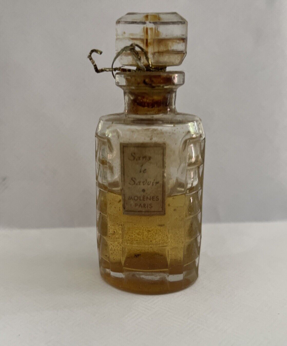 1920s Antique Bottle Perfume Sans le Savoir Molenes Paris, ***Very Hard to Find