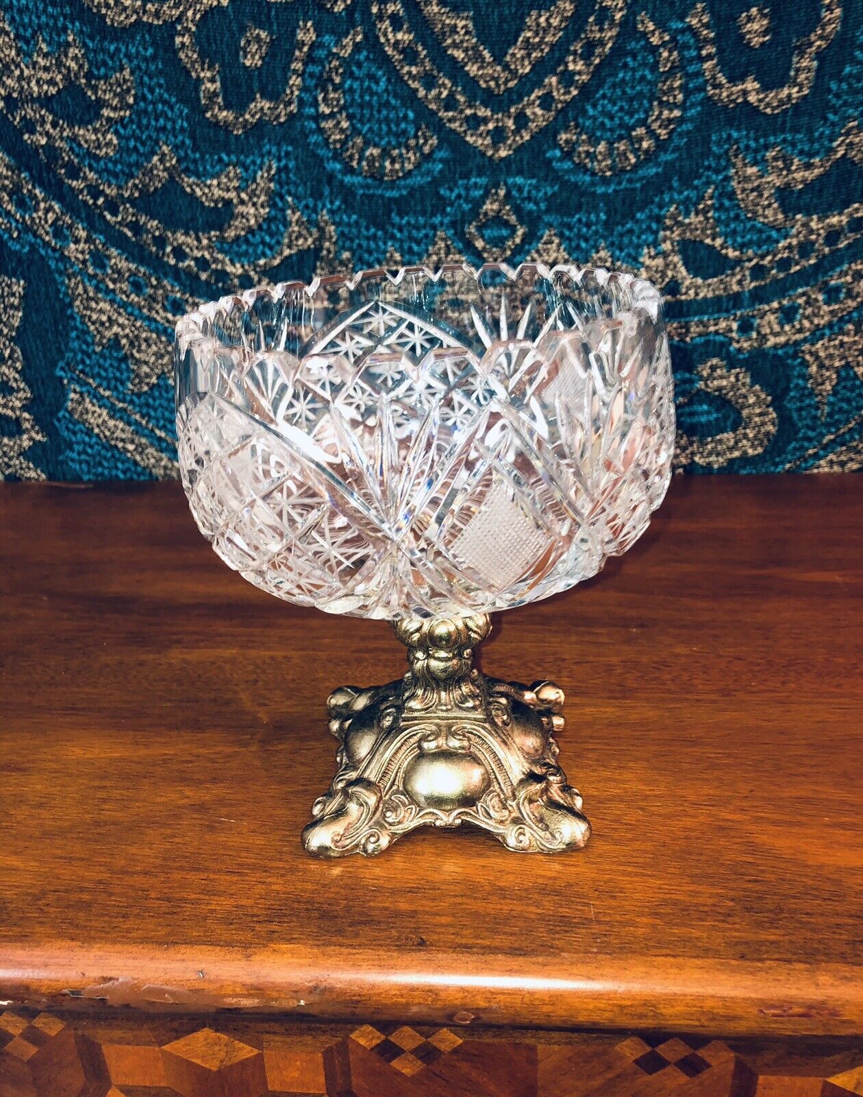 Classy Crystal Compote-Vintage