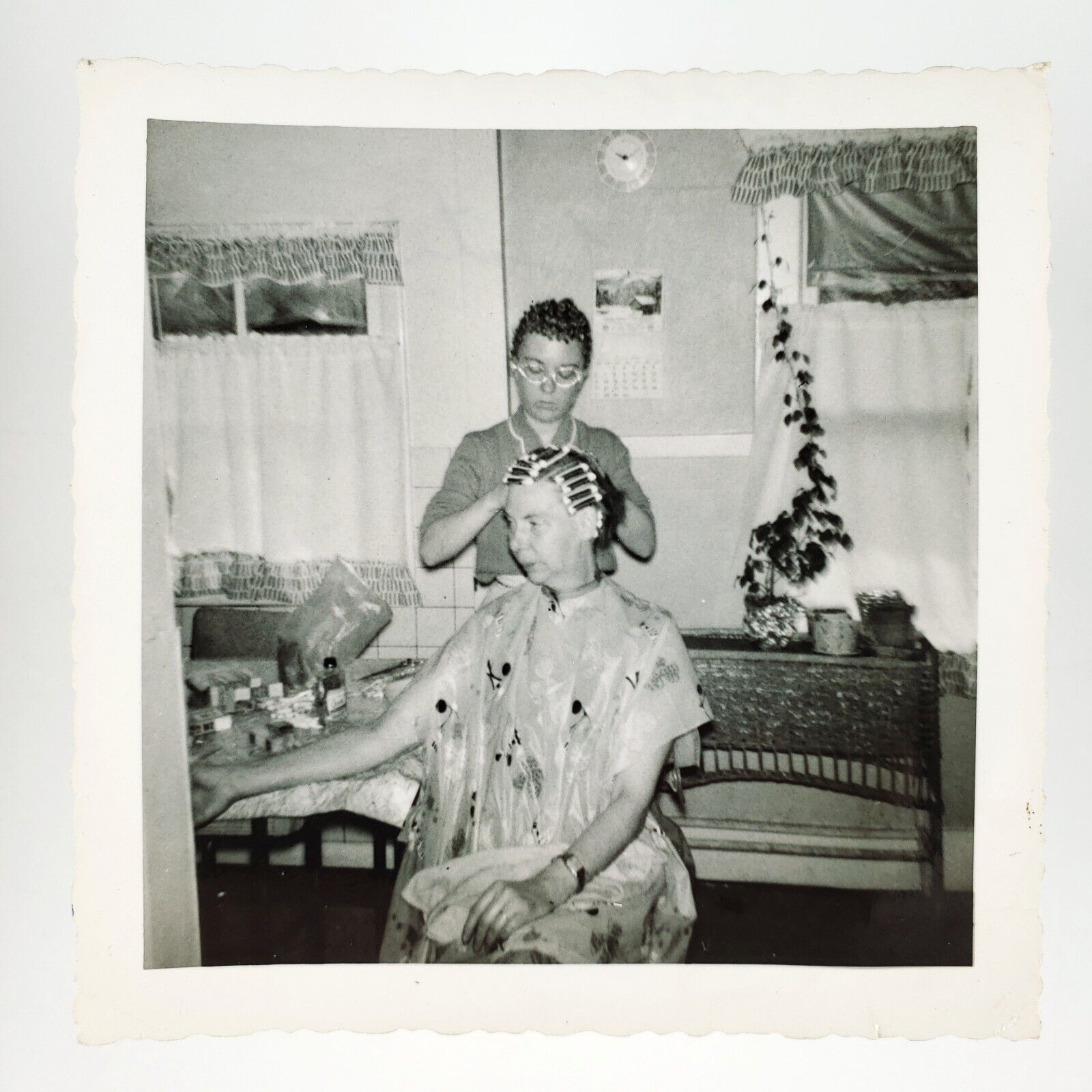 Lady Placing Hair Curlers Photo 1950s Spa Day DIY Hairdresser Snapshot A4294