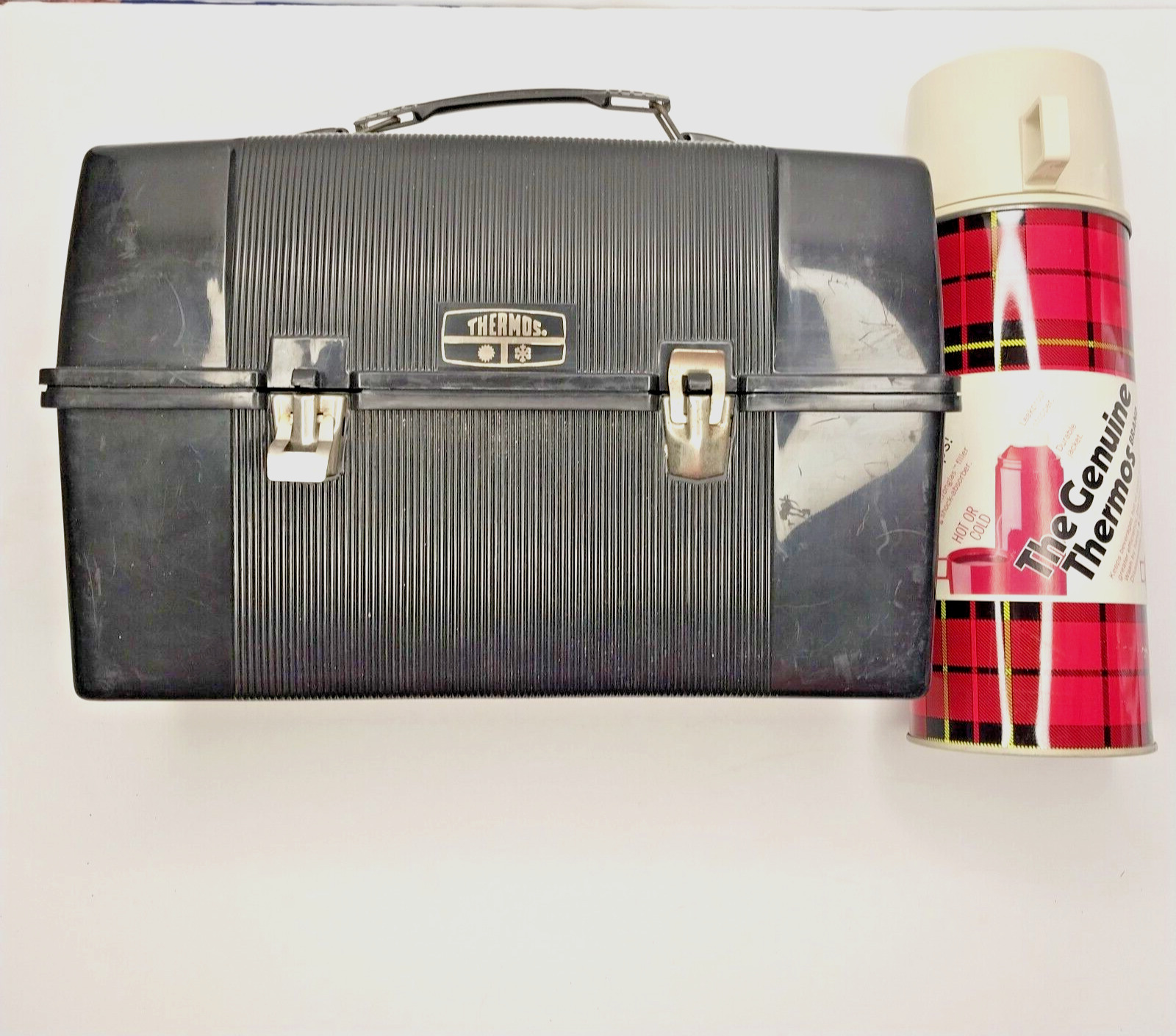 Vintage 1973 Thermos Lunch Box With Red Plaid Thermos Bottle Unused \
