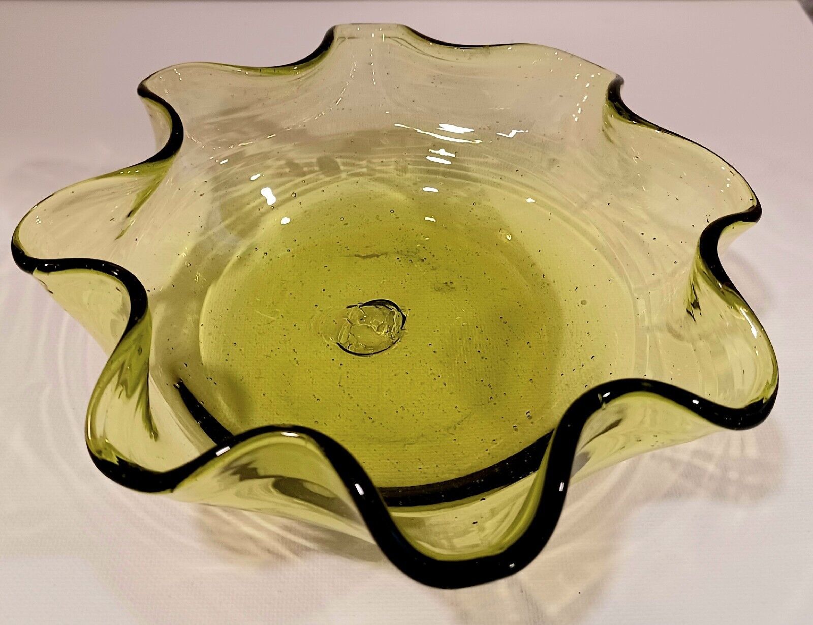 Vintage Green Rippled Blown Glass Bowl With Bubbles 6 3/8\