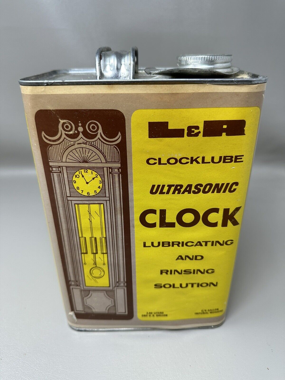 L & R Clock Lube Ultrasonic Lubricating and Rinsing Solution 1 Gallon Metal Can