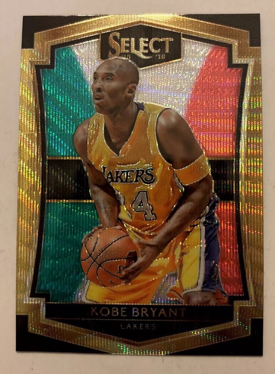 2015-16 Panini Select Kobe Bryant Tri-Color Prizm #186