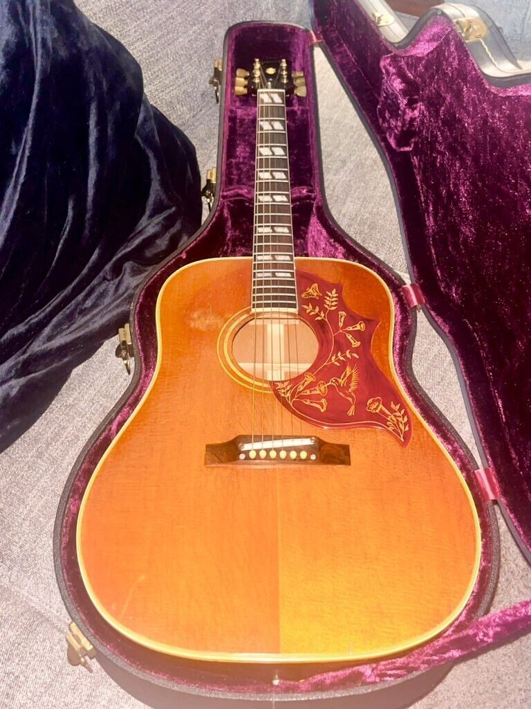 *Rare* Vintage 1965 Gibson Hummingbird Guitar