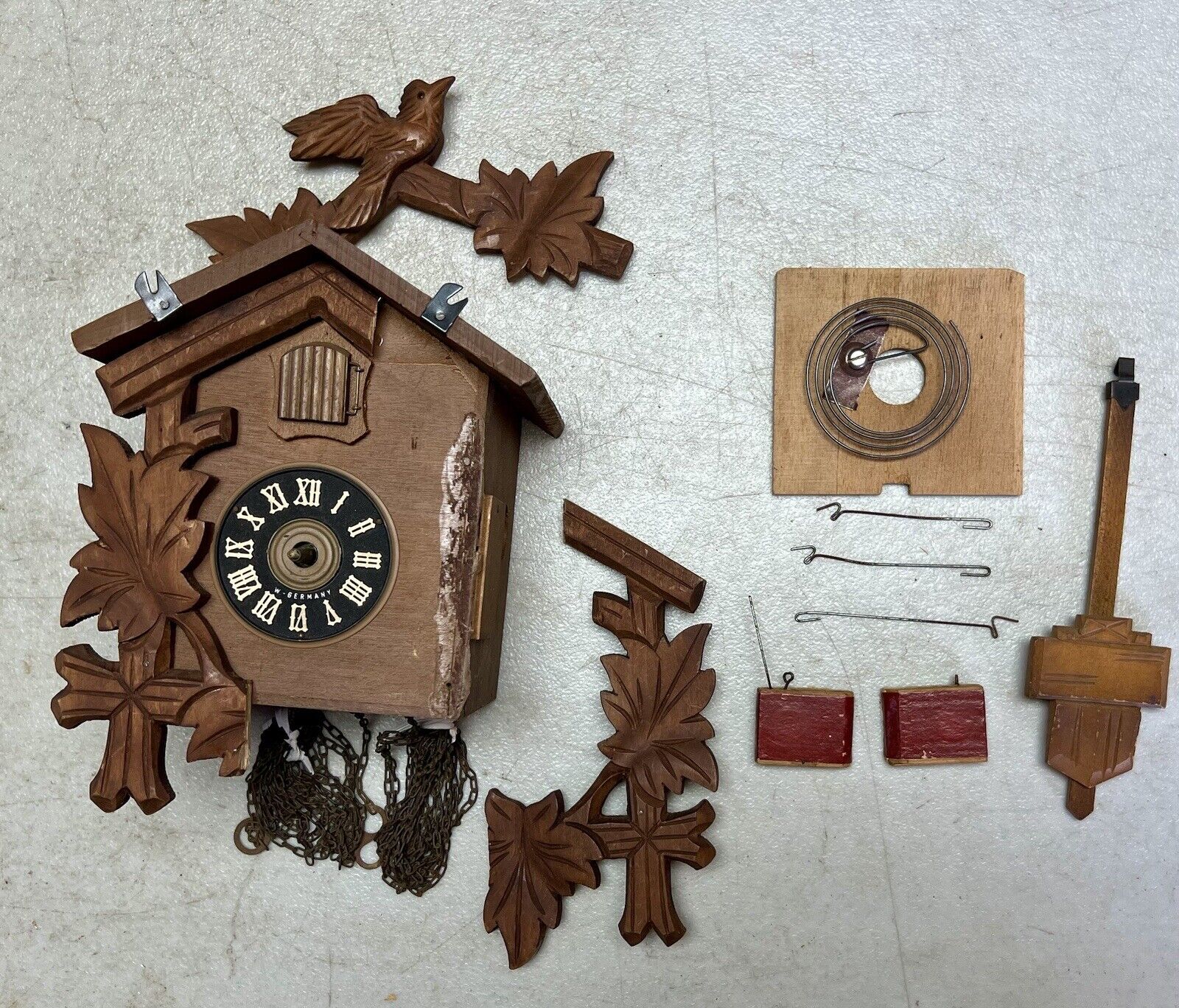 Vintage Regula German Black Forest Cuckoo Clock For Parts/Repair-See Photos