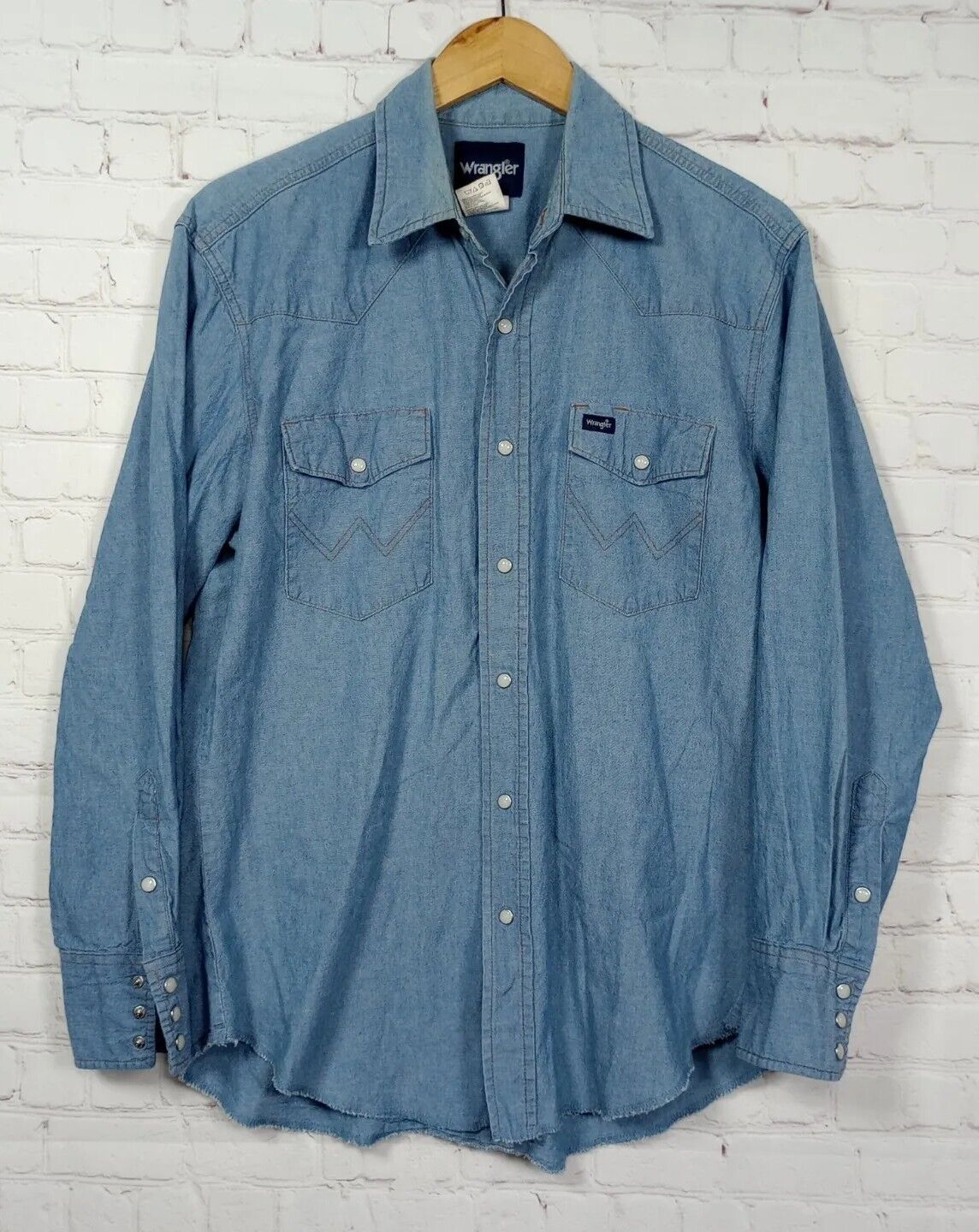 Vintage Wrangler Western Denim Shirt with Pearl Snaps MS709CH Men\'s Size Large 