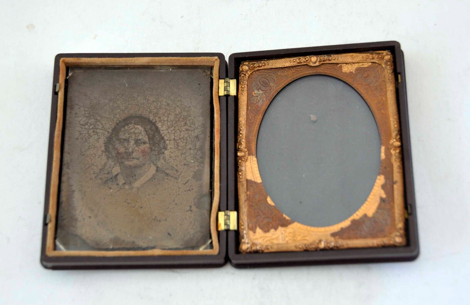 VINTAGE QUARTER Plate Beautiful Double ONE Ambrotype in GEOMETRIC DESIGN CASE