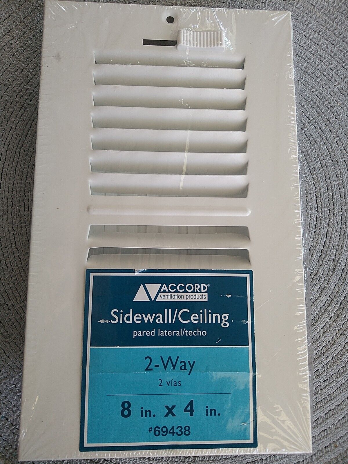 Accord White  Sidewall /Ceiling Vent 2 Way #69438 8\