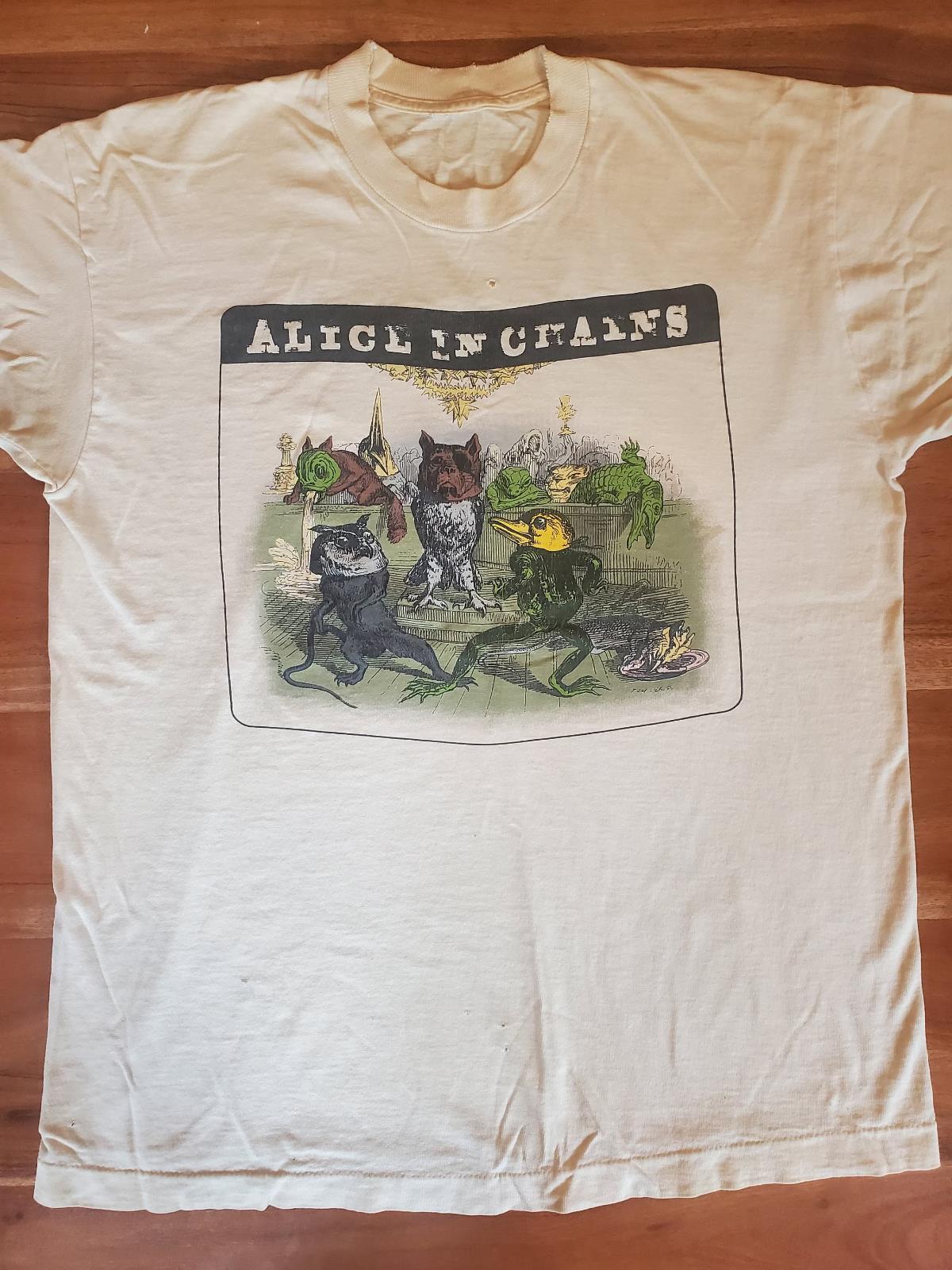 RARE Vintage 1995 Alice In Chains T Shirt all size, new new
