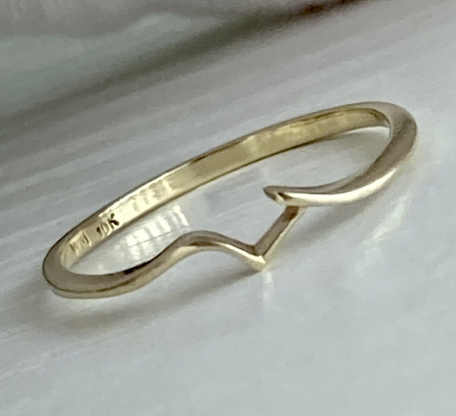 10k Yellow Gold Vintage Modernist Abstract Simple Dainty Ring Band Size 6.5 WM