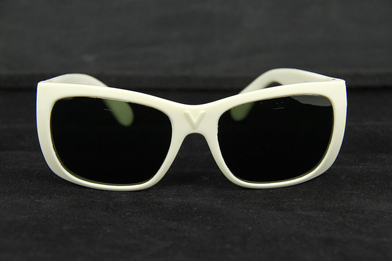 Vintage Vuarnet 087 White Sunglasses PX3000 Gray Lens
