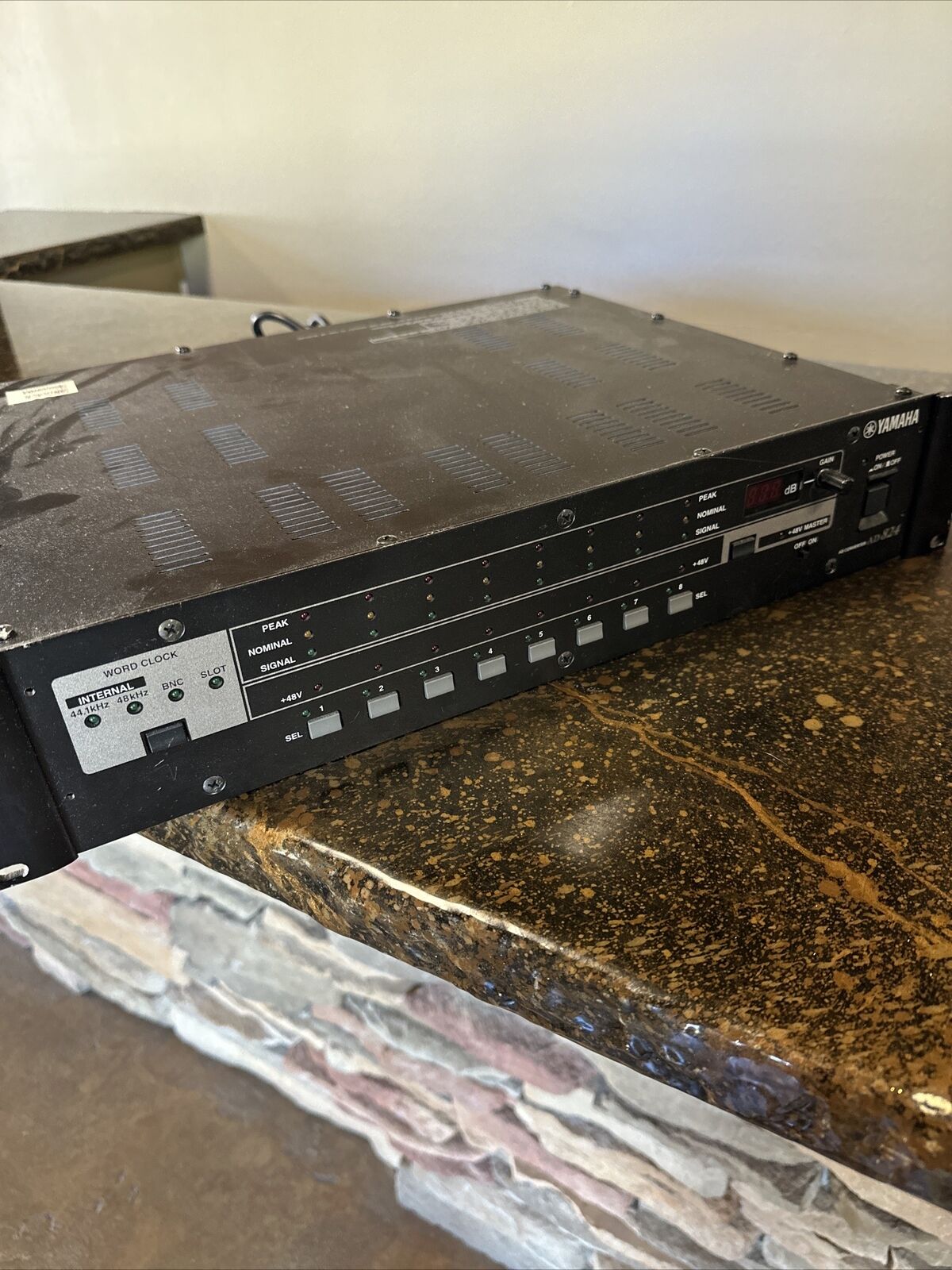 Yamaha AD824 8 channel AD Converter with MY8-AT