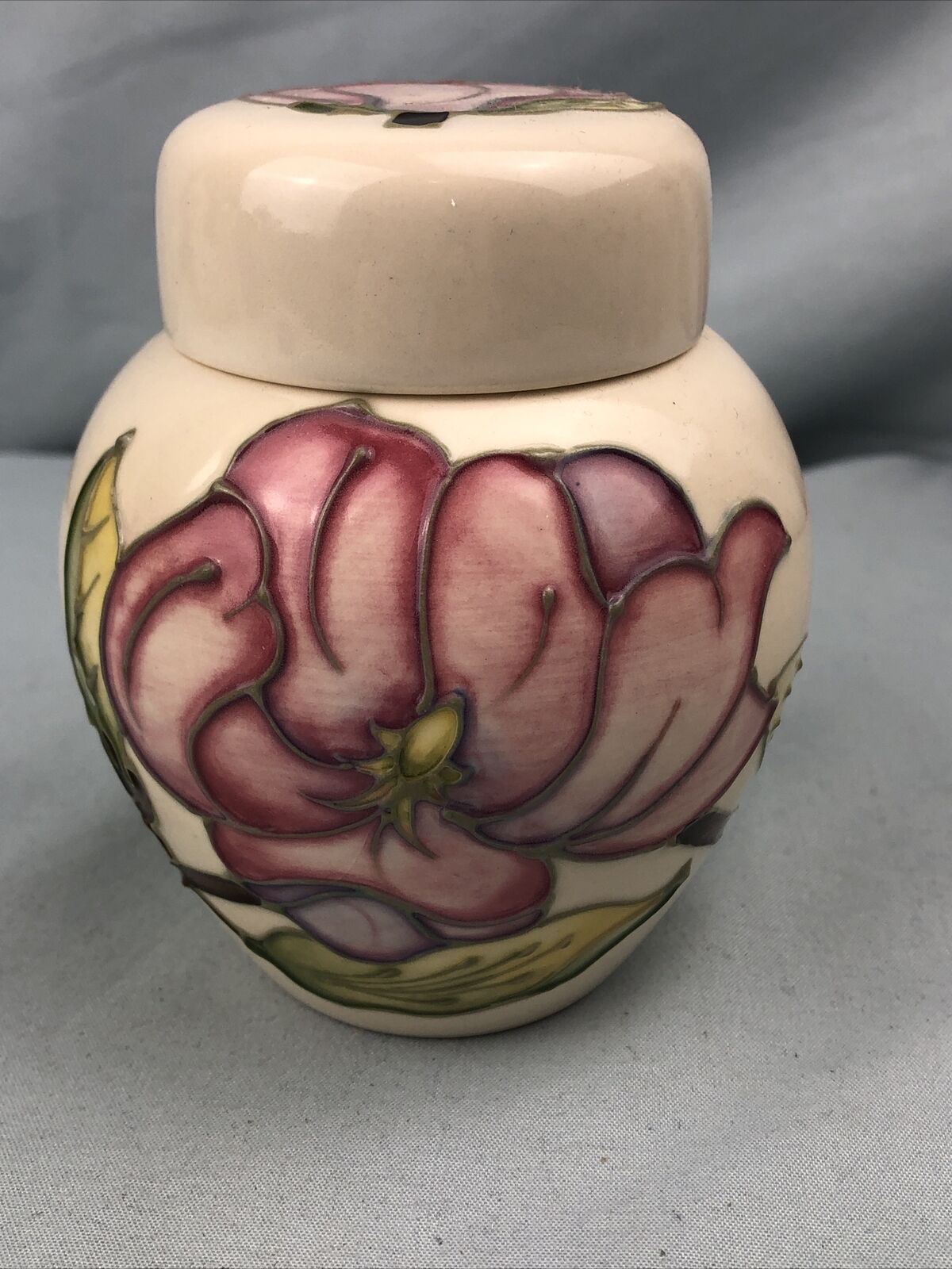 Moorcroft Magnolia Pink Tulip Lotus Pottery Ginger Jar Moriage Flower Signed