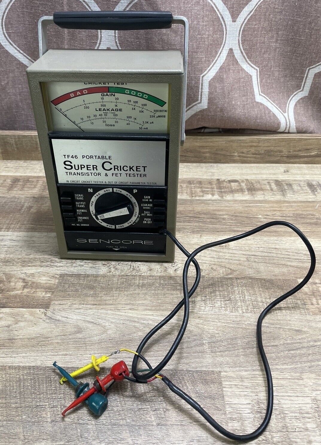 Sencore TF46 Portable Super Cricket Transistor FET Tester & 39G85 Touch probe