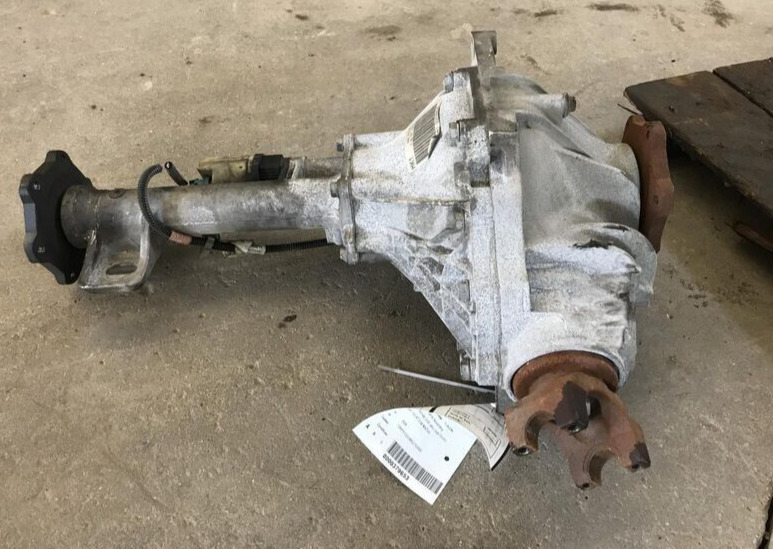 2009-2013 Cadillac Escalade Front Axle Differential Carrier Assembly OEM
