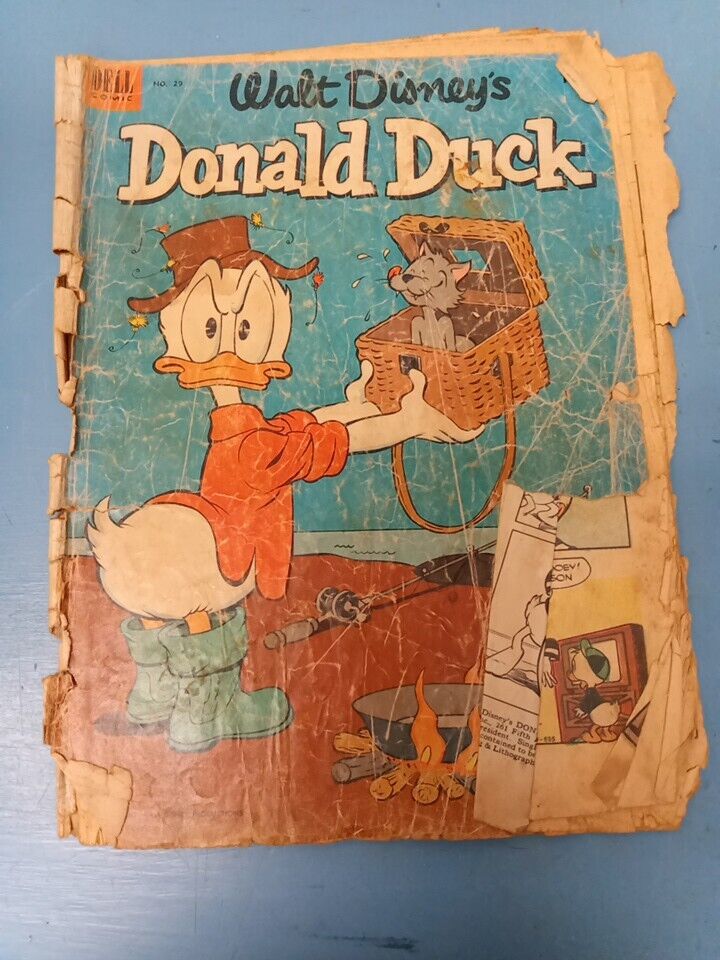 Walt Disney’s Donald Duck #29 Vintage Comic Book (LL)