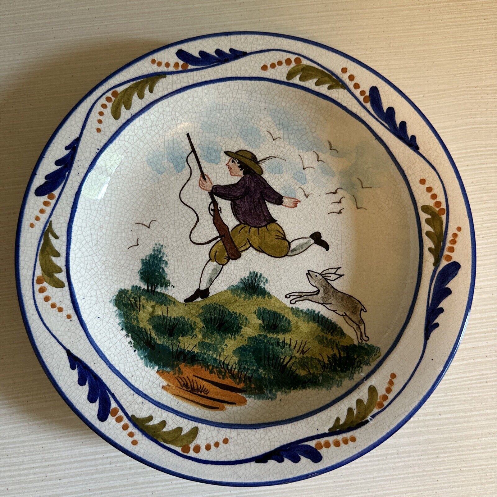 Antique Vintage Vietri Italian Stoneware Pottery Upside Down World Rabbit Plate