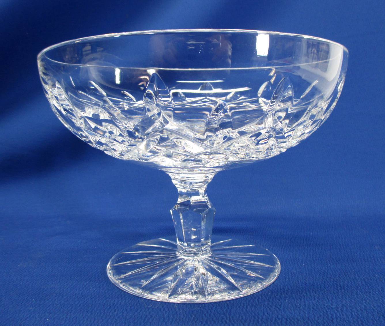 BEAUTIFUL WATERFORD CRYSTAL COMPOTE 4.5\