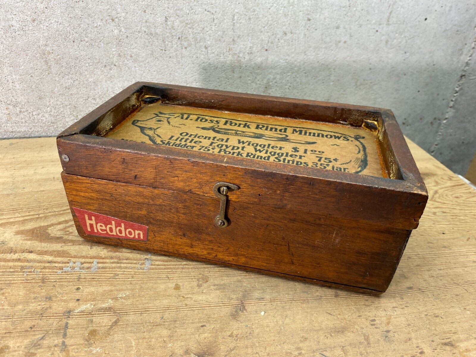 Heddon Al Foss 9 x 5.25 x 3.5 Bench Top Tackle Box Fishing Lures