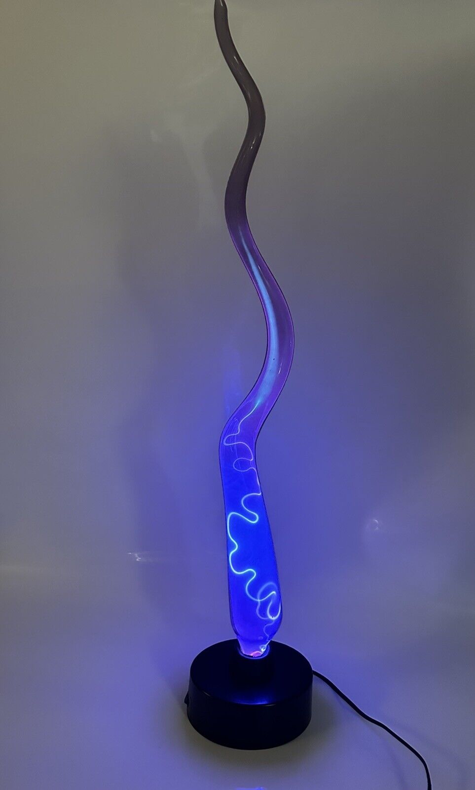 Rare LumiSource Sculptured Purple Swirl Touch Sensitive Plasma Lamp 40” XL Glass