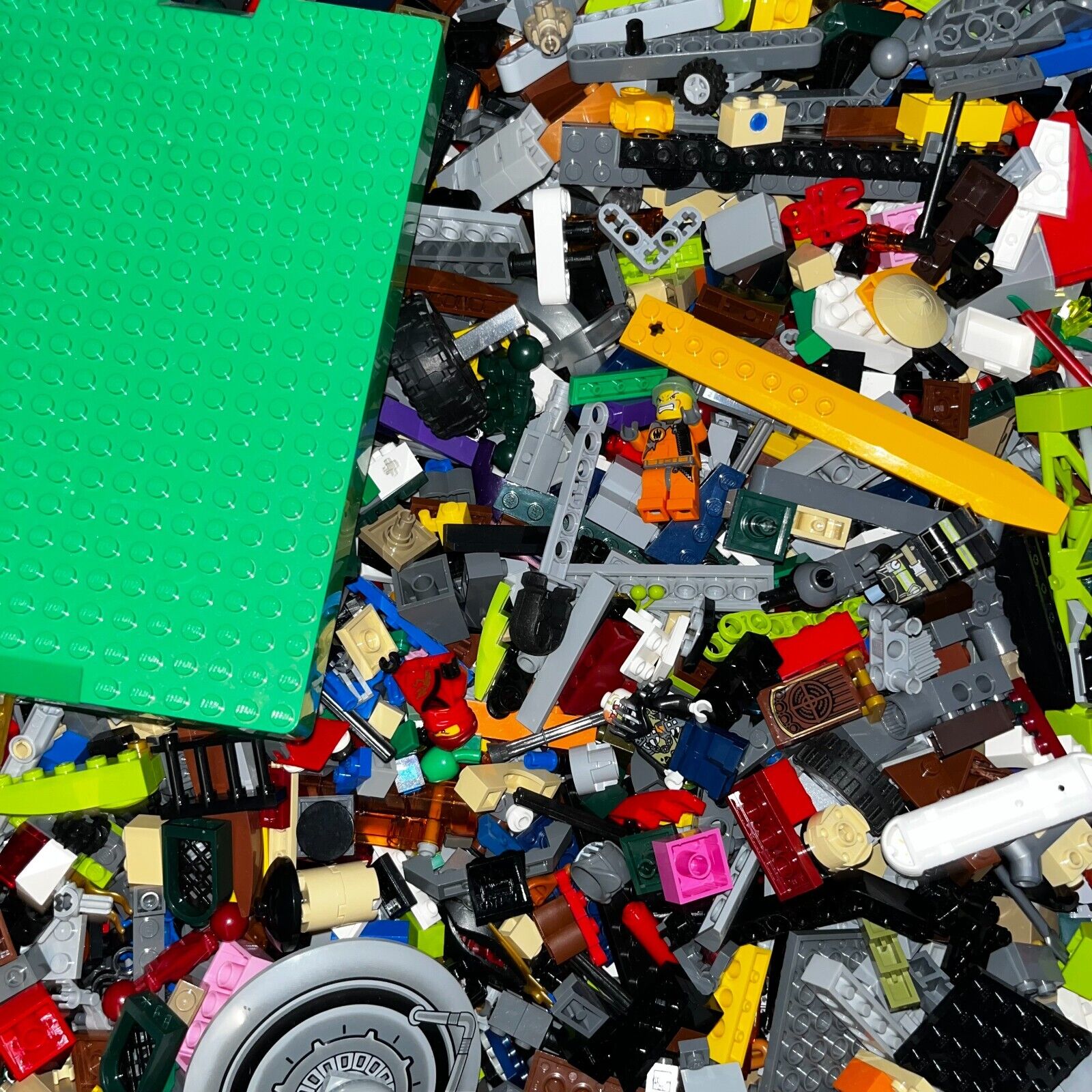 1lbs Each Order - Lego by the Pound Misc Pieces, Volume Discount - By Weight