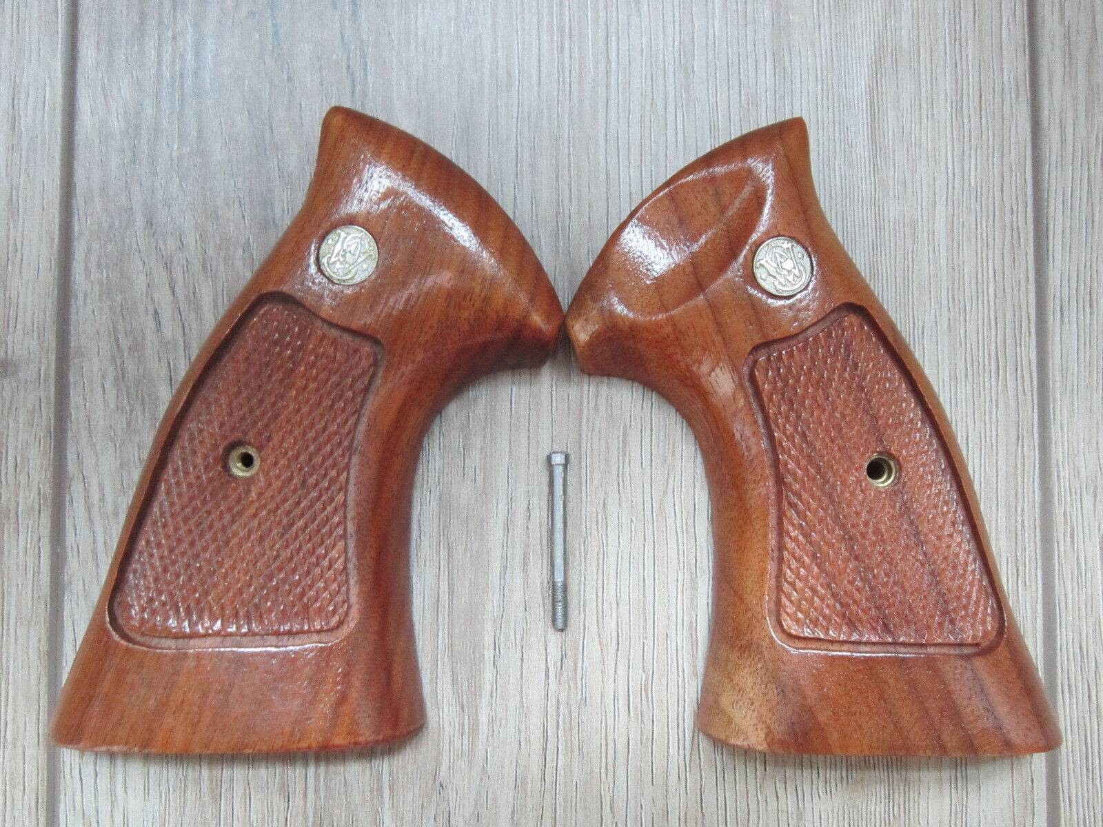 S&W N Frame Grips Vintage Factory Walnut Target Football Cut Smith & Wesson NTO
