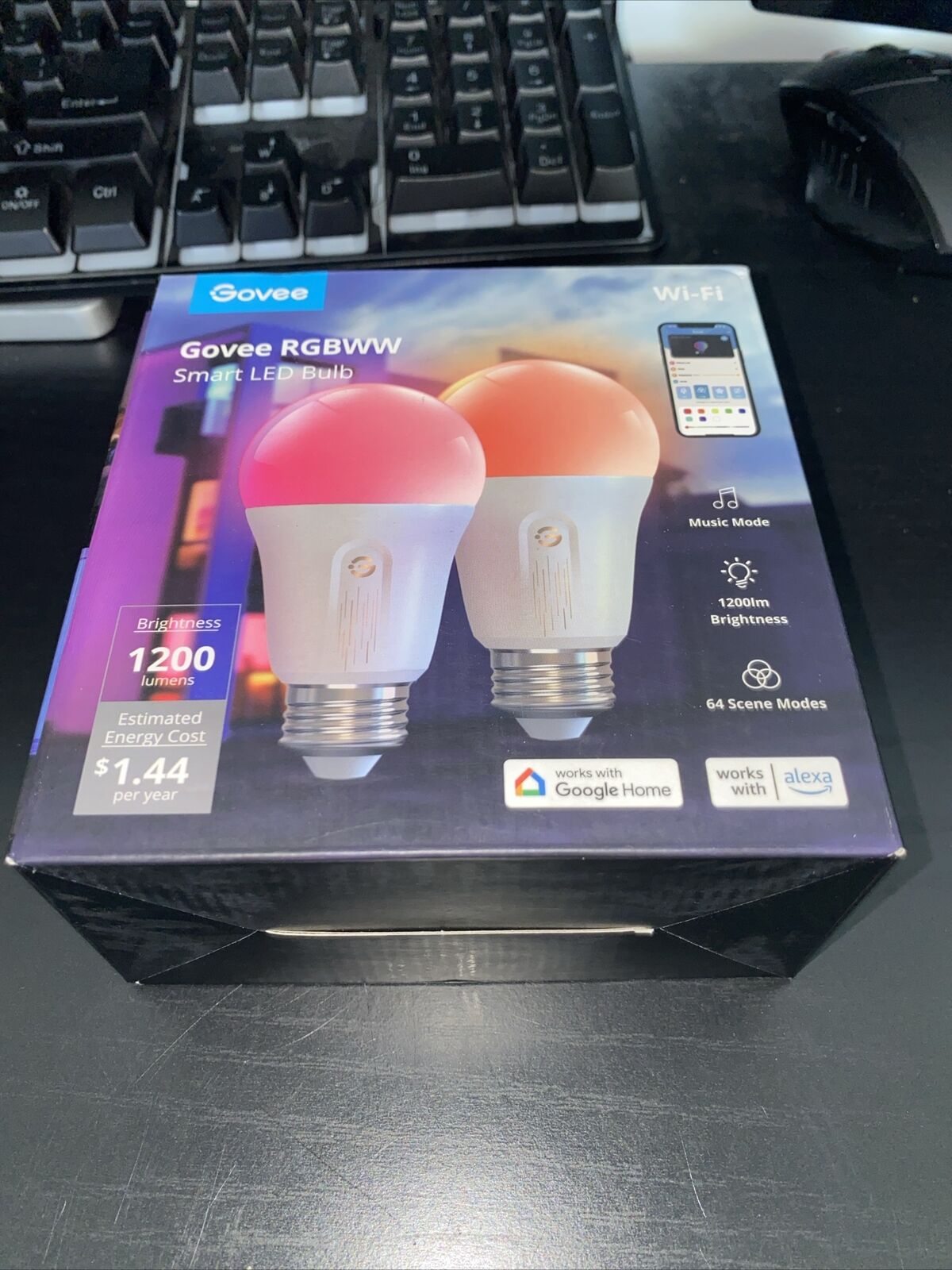 Govee B6009AC1 1200LM Colored Light Bulb 2 Pack
