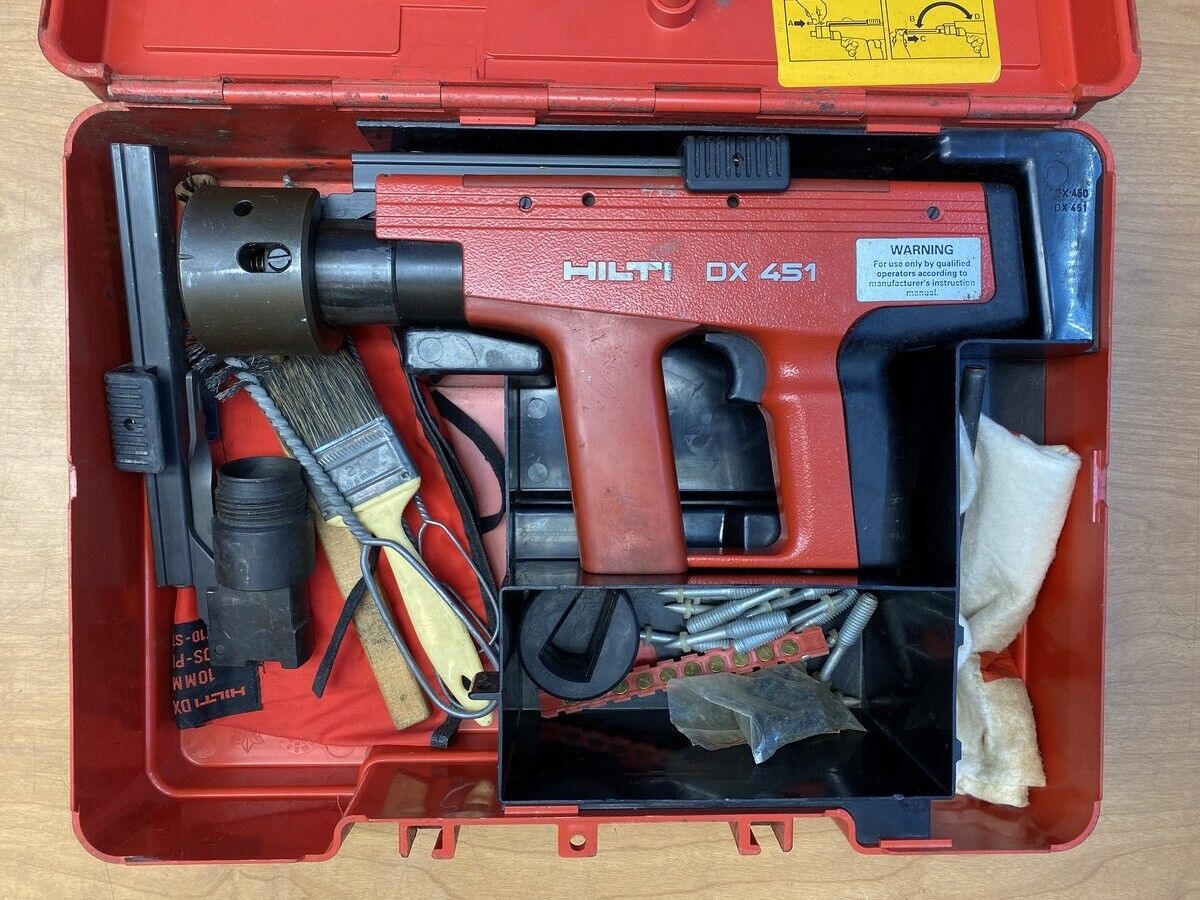 HILTI DX 451 HEAVY DUTY SEMI-AUTOMATIC POWDER ACTUATED TOOL, NO TESTED