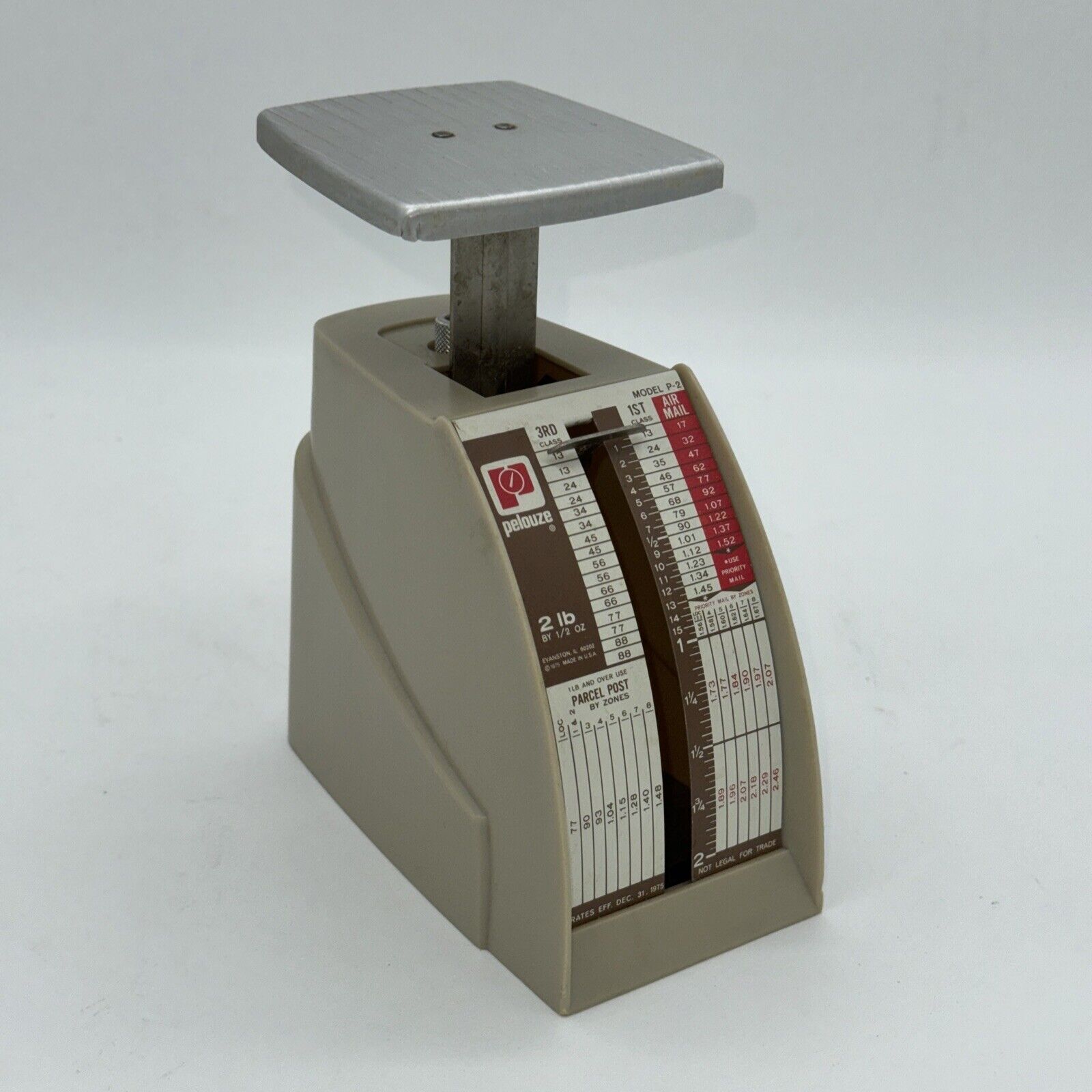 Vintage 1975 PELOUZE Parcel Postal Scale Model P-2 2lbs Made In USA Good Shape