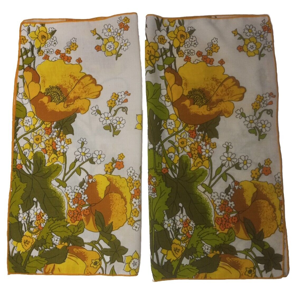 Vintage Mid-Century Mod 1960s Yellow Floral Tablecloth For Side Tables (2)