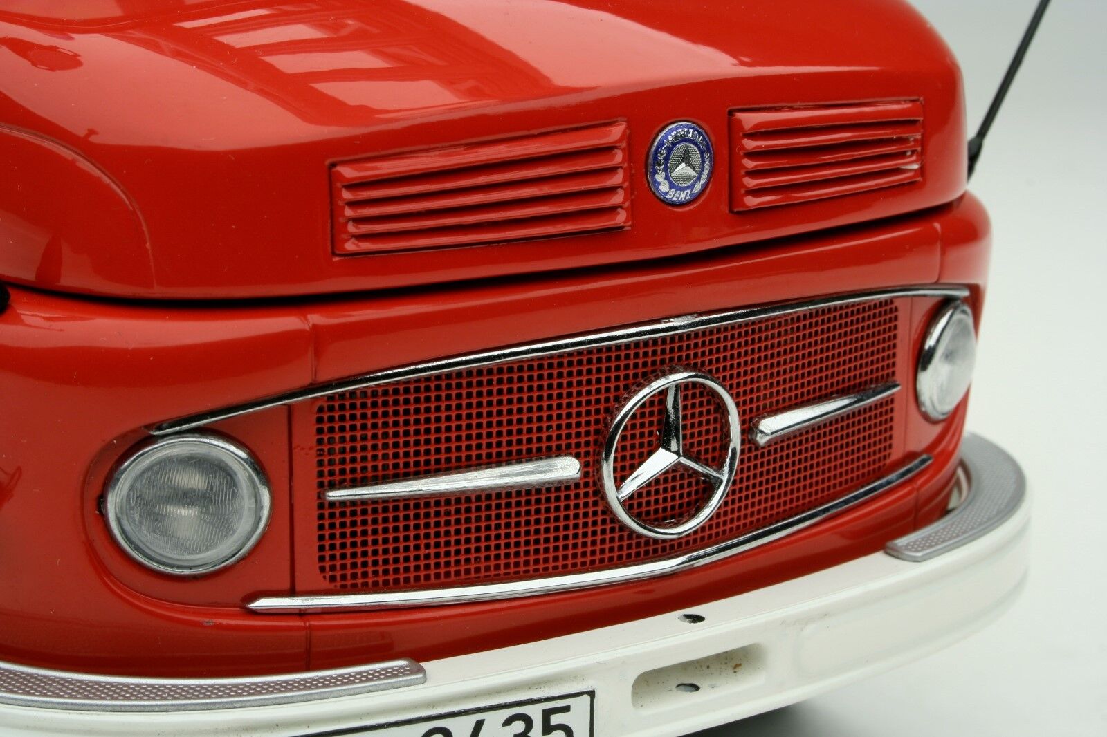 Vintage Schuco | 1:18 | Mercedes-Benz L322 Fire Truck | # SHU00155