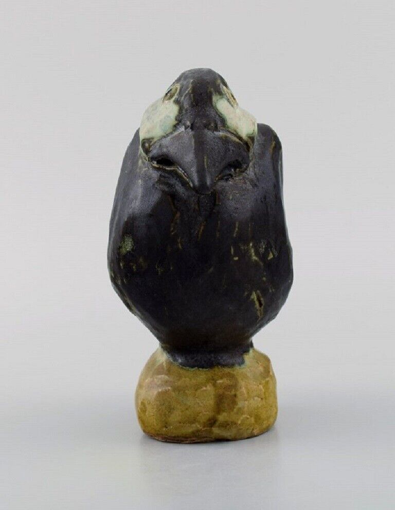 Klase Jr. for Höganäs. Unique bird in glazed stoneware. Dated 1981