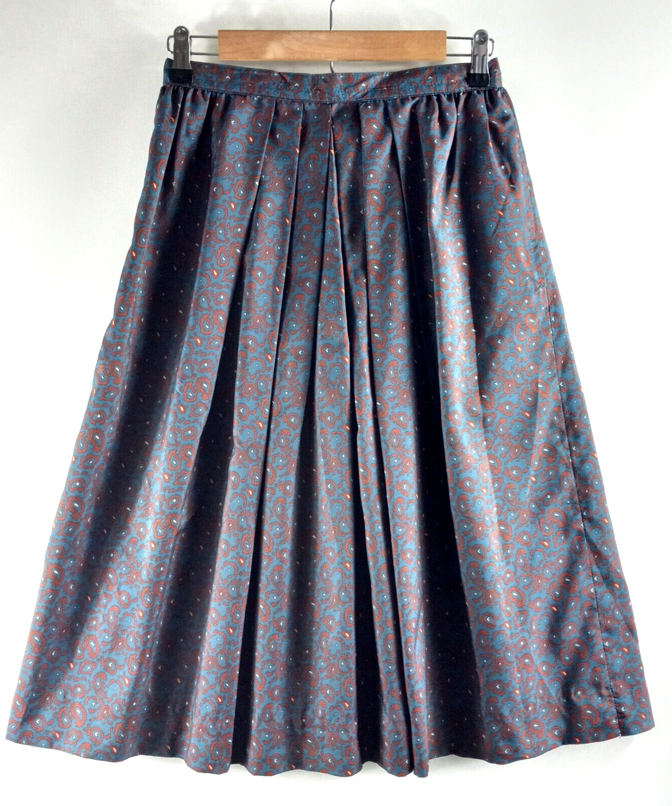 Vintage Lorch Pleated Skirt Women\'s Size Unknown Blue Maroon Paisley Midi