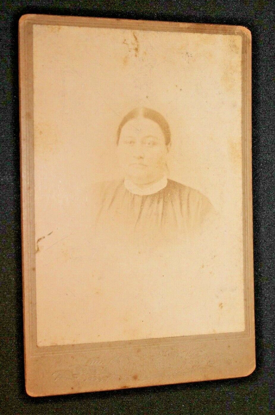 Antique Matronly Woman Photo Cabinet Card W.A. Hall Sidney Ohio