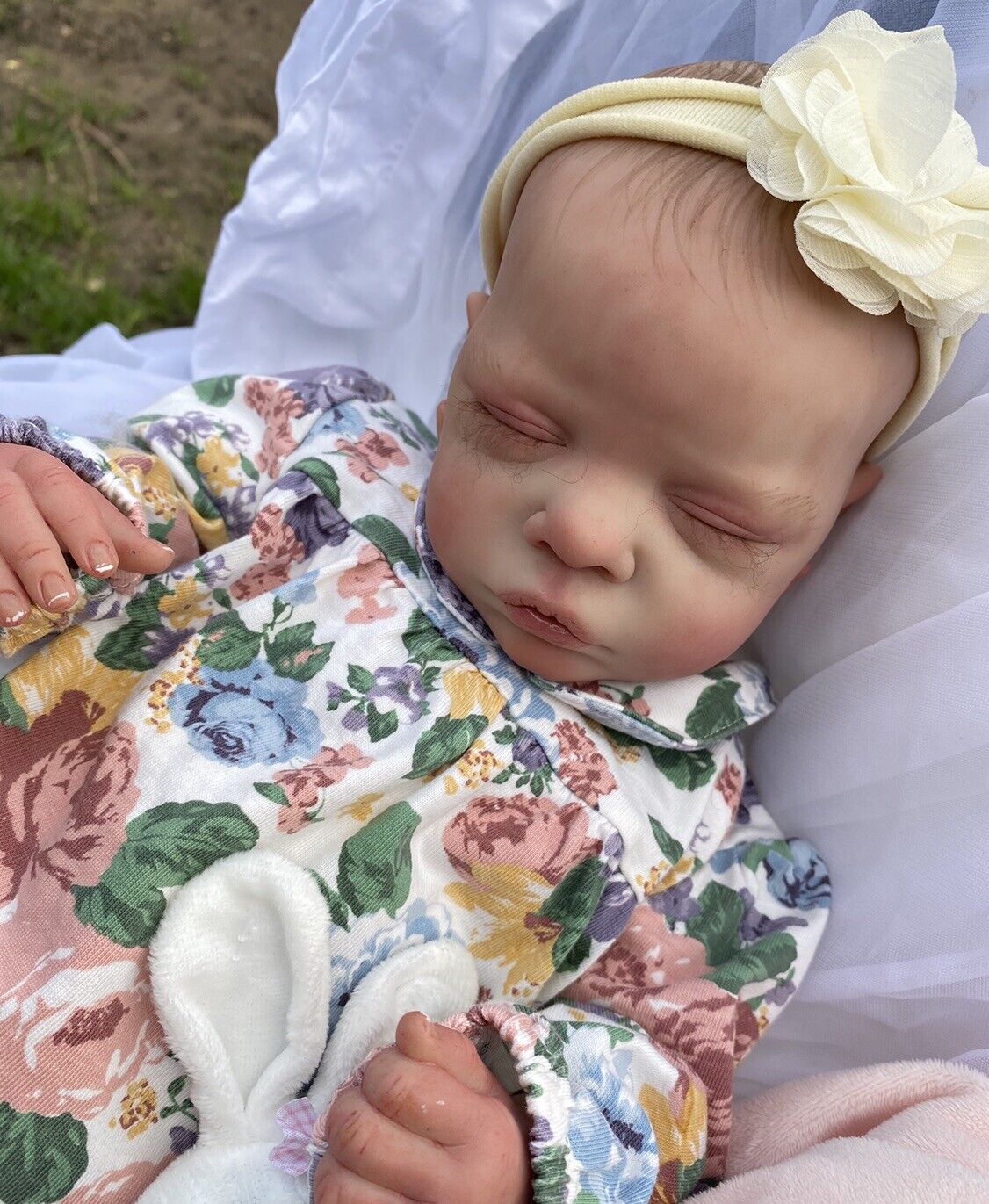 Beautiful SLEEPING Reborn baby doll..