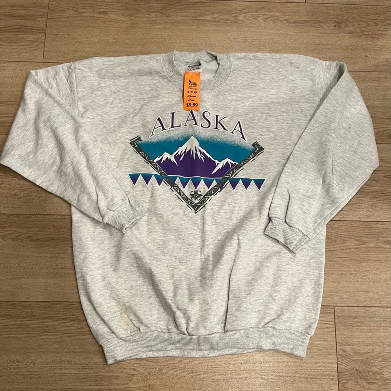 NWT Vintage Alaska Mountain Gray Heathered Cotton Sweatshirt Size XL