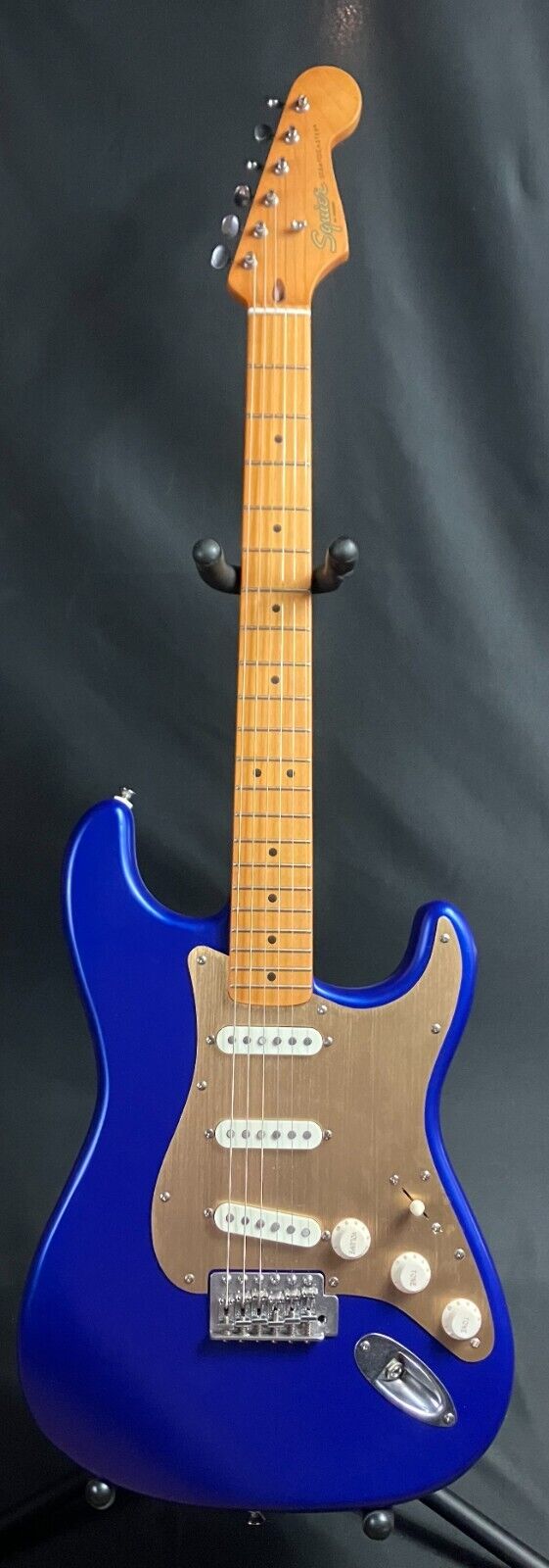 Squier 40th Anniversary Vintage Edition Stratocaster Electric Guitar Satin Blue