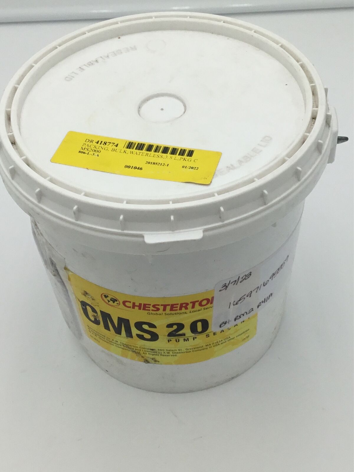 Chesterton White Injectable Sealant Model CMS 2000 3.8 L, 001046