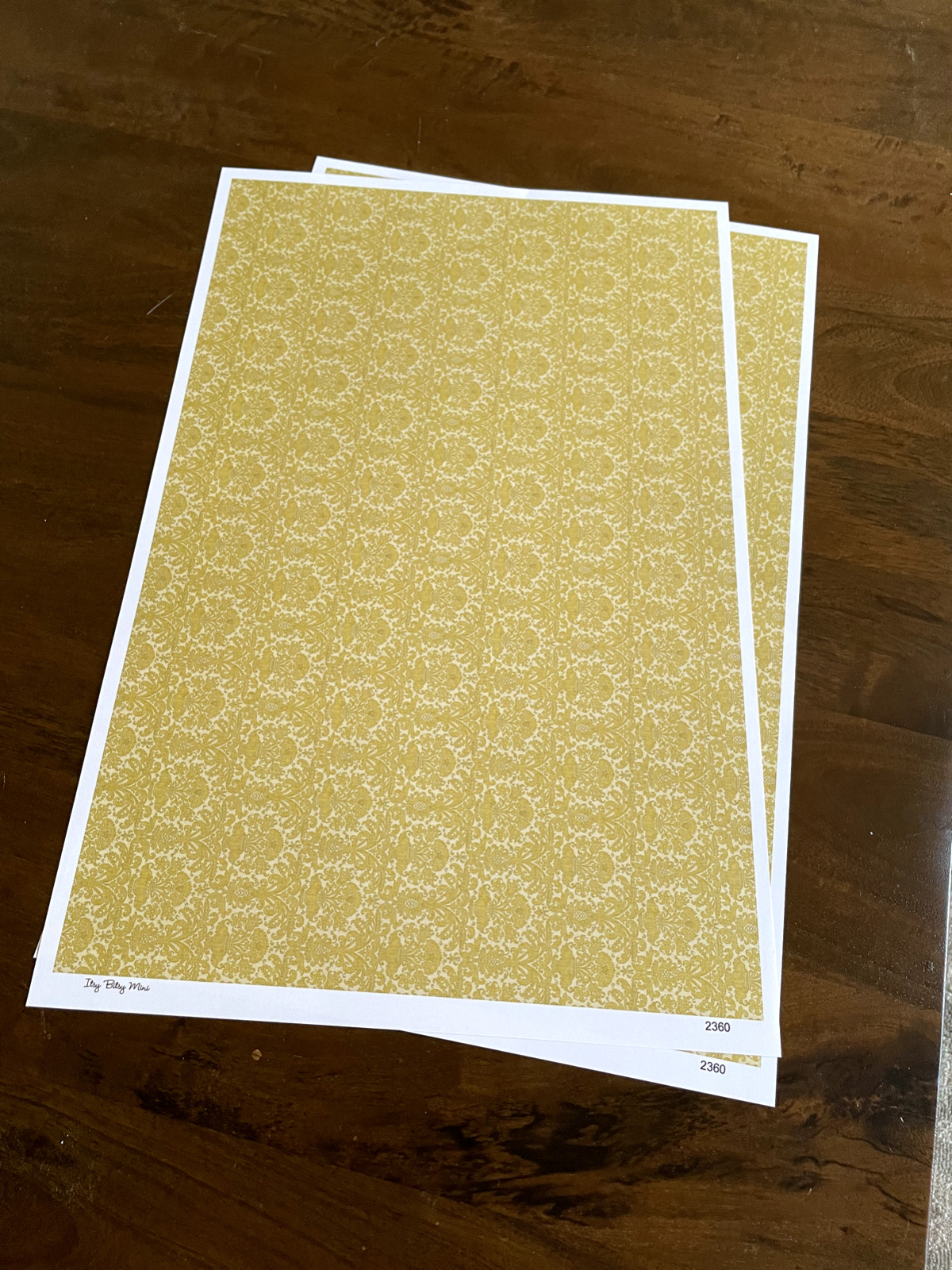 Dollhouse Wallpaper 1:12 Scale Annabelle Reverse Damask Yellow Gold