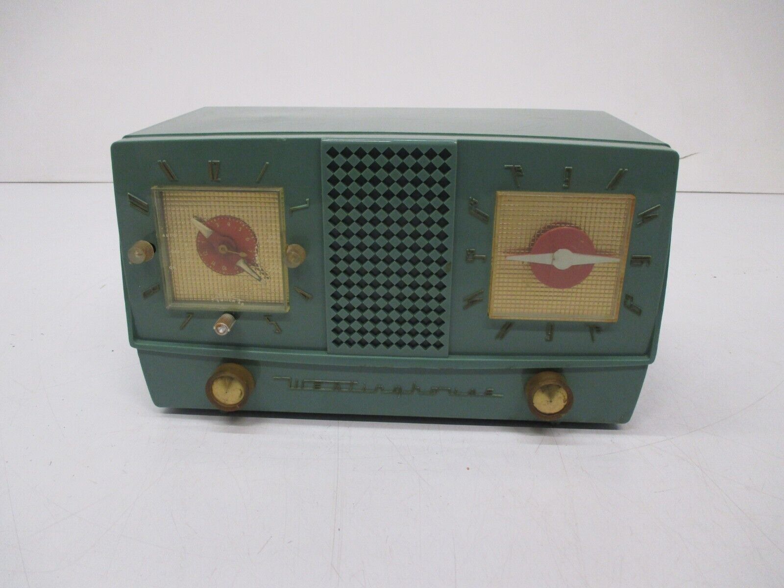 Vtg c1950s Westinghouse Model H-385T5 Tube AM Clock Radio Green MCM As Is