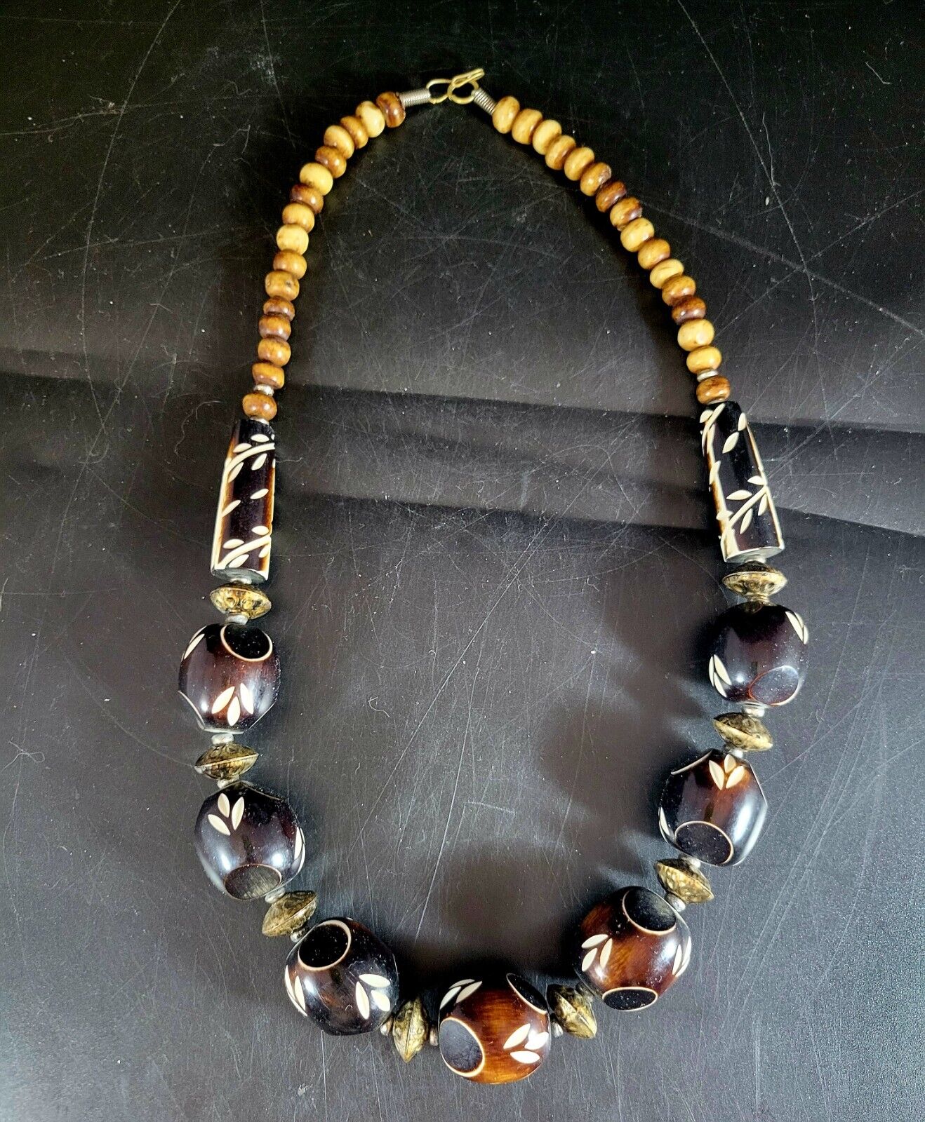 Vintage Hand Carved Large Wooden Beaded Necklace 23.5\