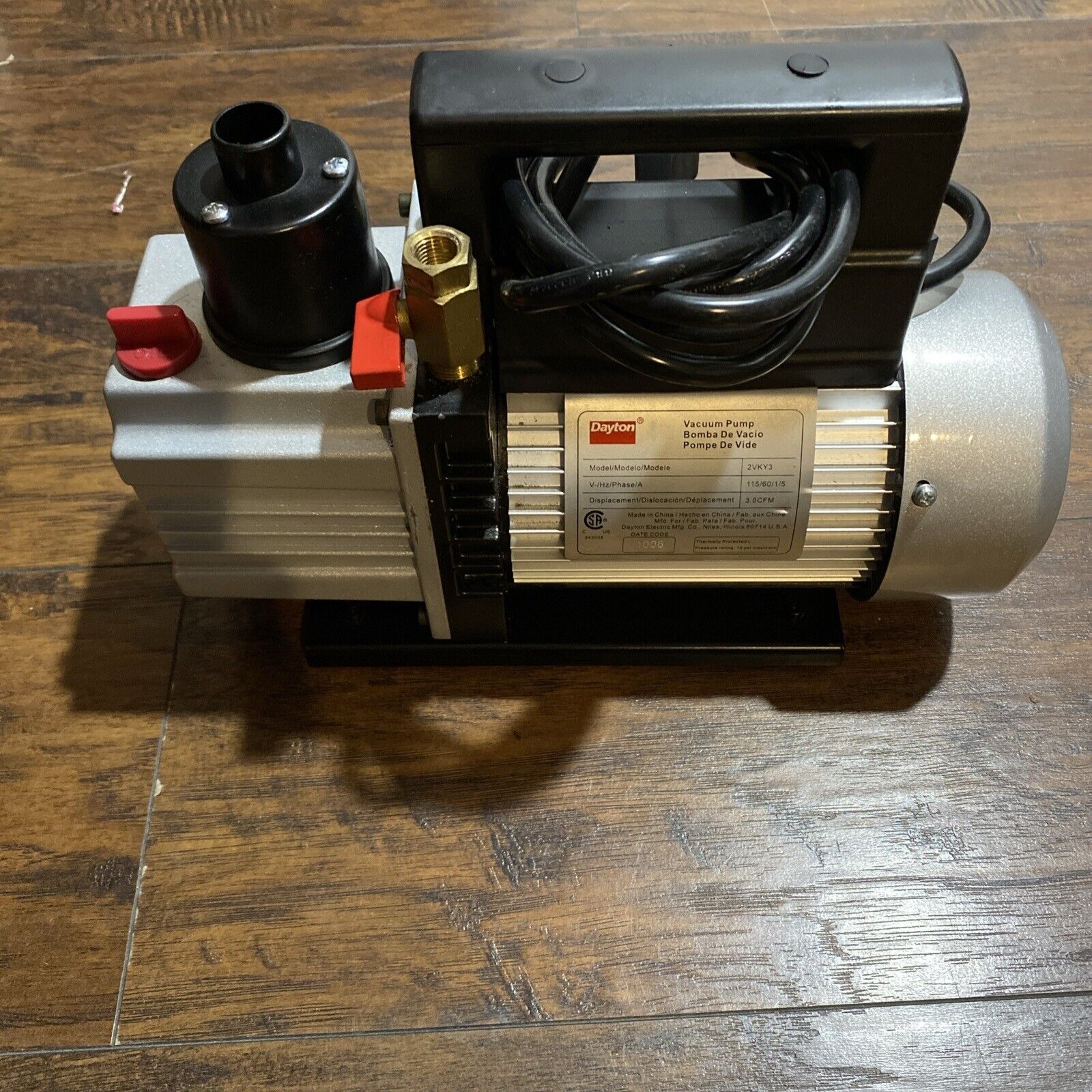 Dayton 2VKY3 Vacuum Pump 