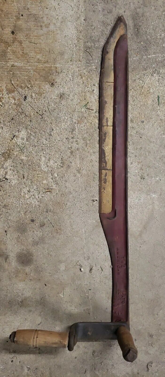 antique, vintage Hay Saw, made in Chicago  “THE AMERICAN” 1899 patd