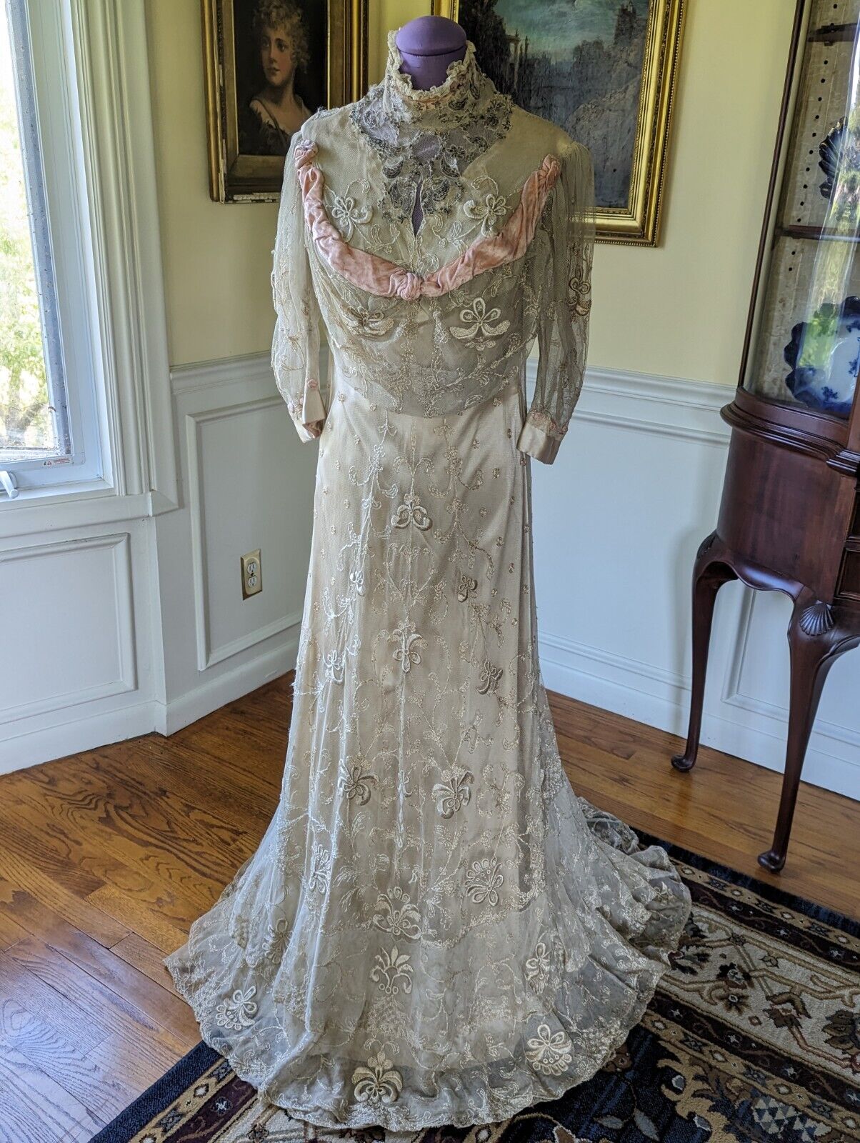 Antique Edwardian 1900s Lace Evening Wedding Dress Embroidered Lace Beads Velvet