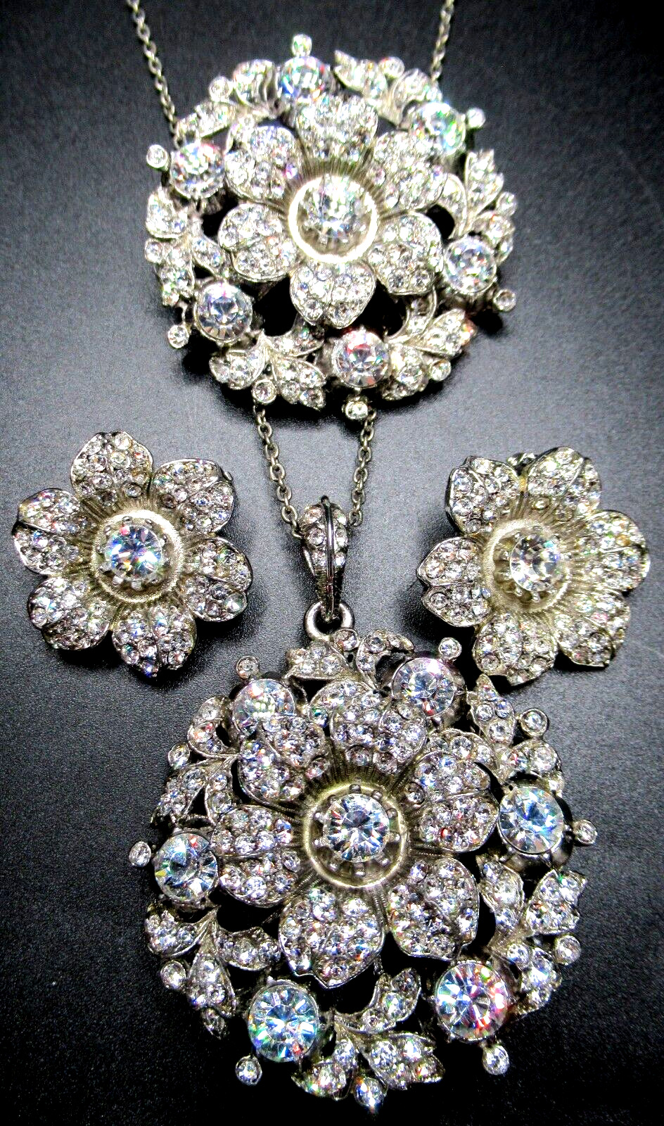 Designer Unsigned RhinestoneTrembler Flower Vintage Necklace Pin Earring Set