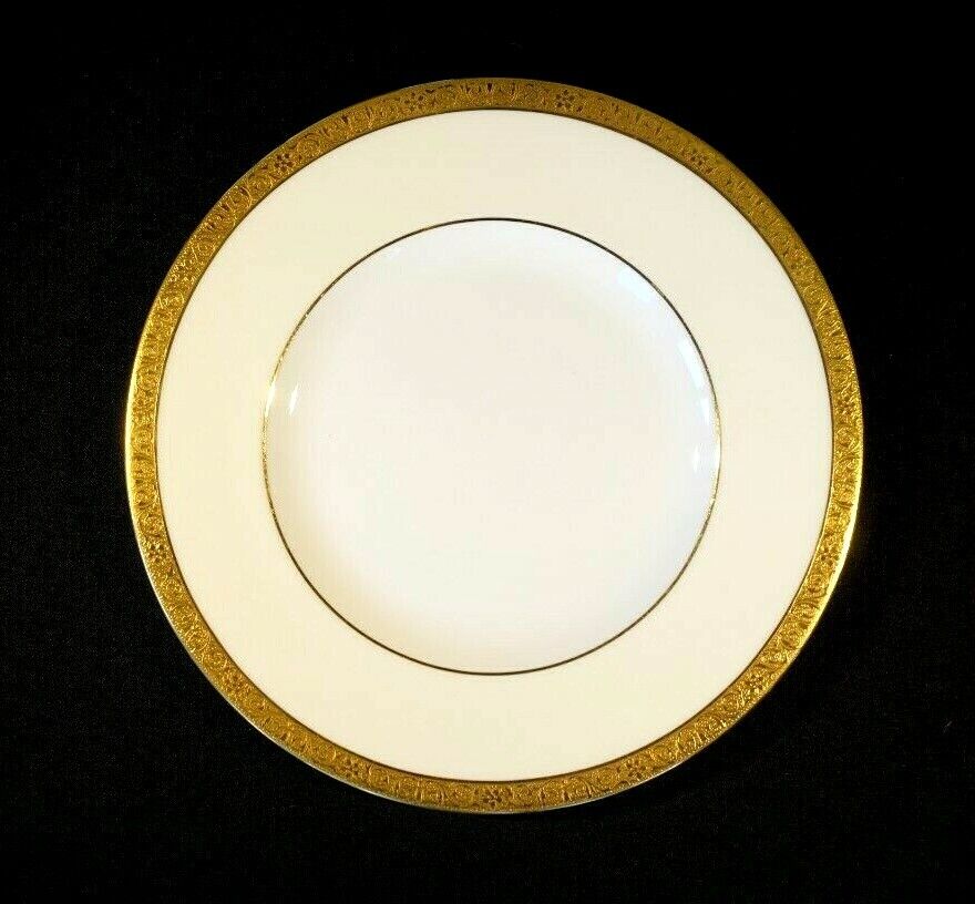 Beautiful Minton Buckingham K159 Dinner Plate