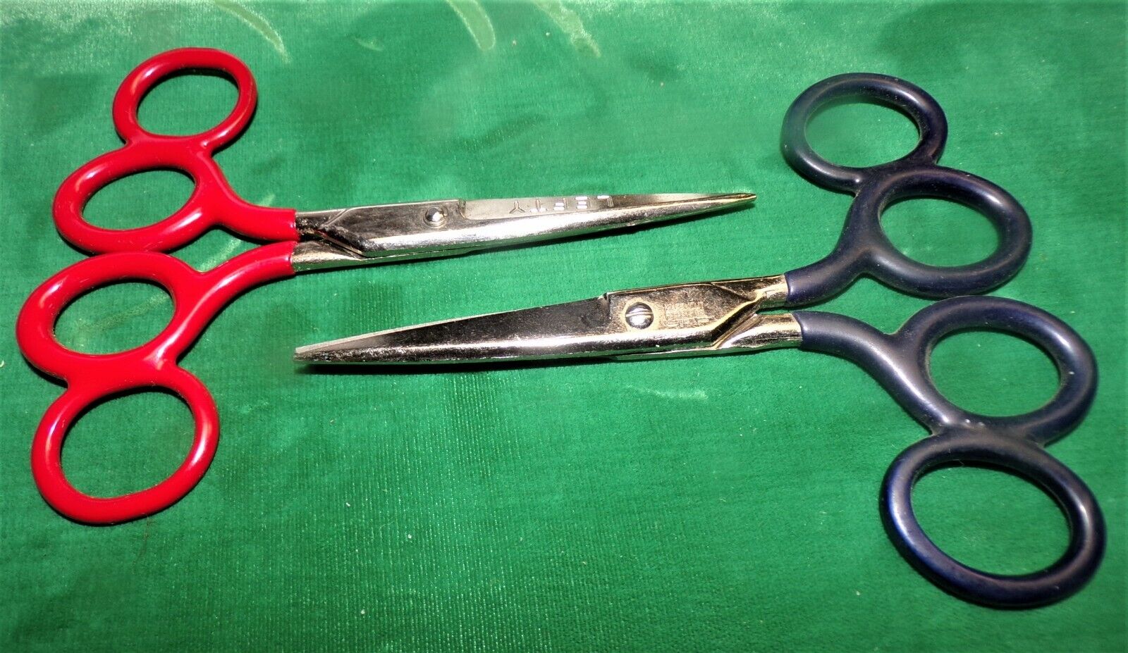 Vintage Kleencut Forged Steel 4 Finger Training Student Scissors Righty + Lefty
