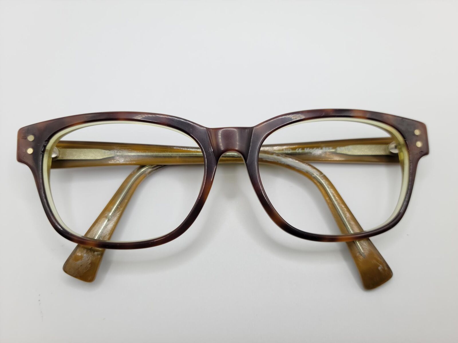 Vintage Bruce England Model 887 Unisex Oval Eyeglasses Frames - Brown