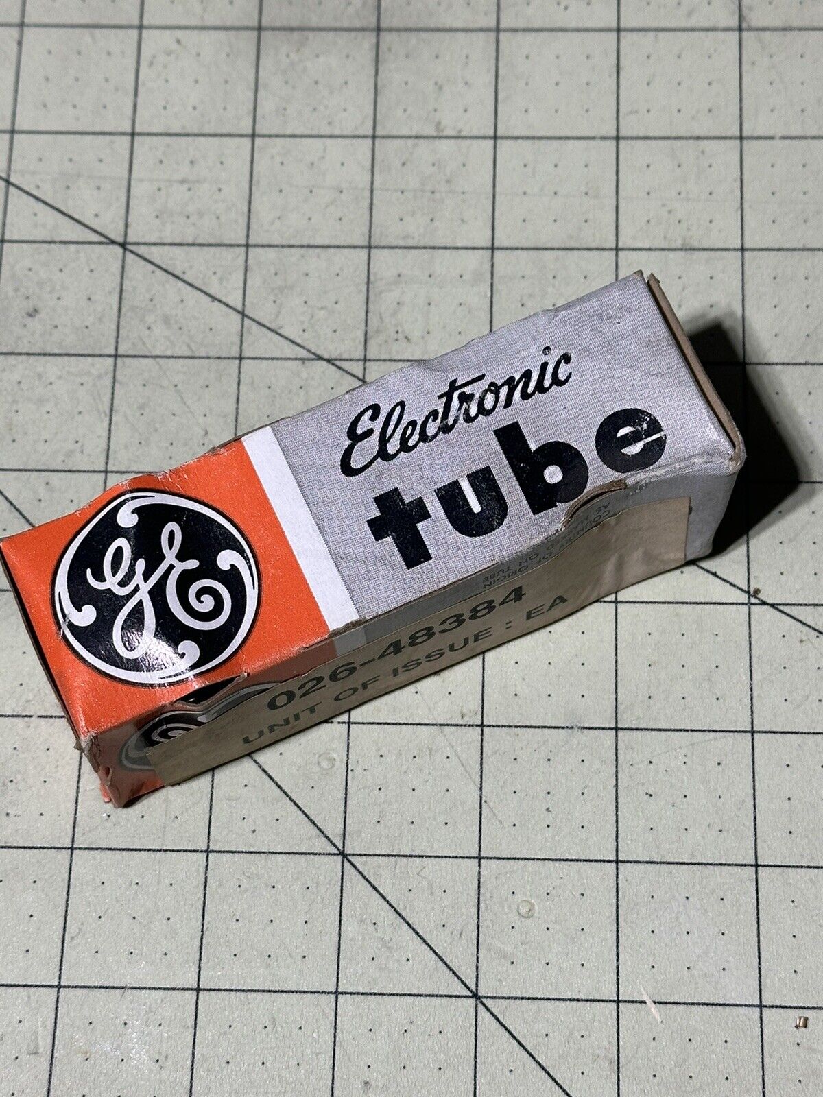 General Electric GE 8068 Vacuum Tube 8068 New Box