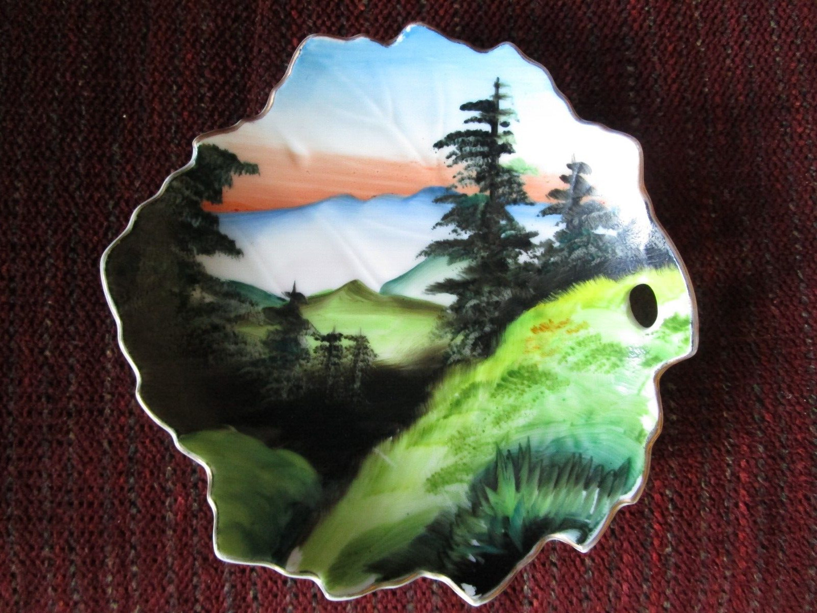 Mountain & Tree PLATE  SPHINX , NEW YORK MADE IN JAPAN  Decorative Plate